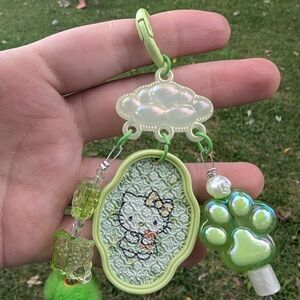 Green Hello Kitty Key Holder